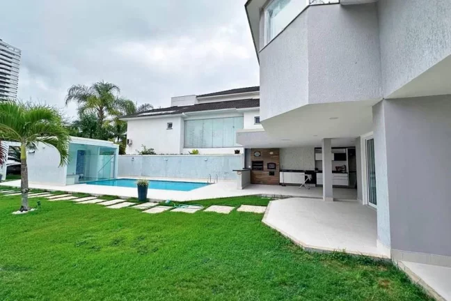 Imagem Casa de Condomínio com 6 Quartos para Alugar, 550 m² em Barra Da Tijuca - Rio De Janeiro