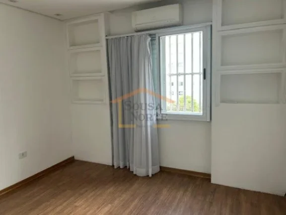Imagem Sobrado 3 dormitórios, sendo 1 suite, sacada, rico em armários, sala 2 ambientes, lavabo, cozinha ...