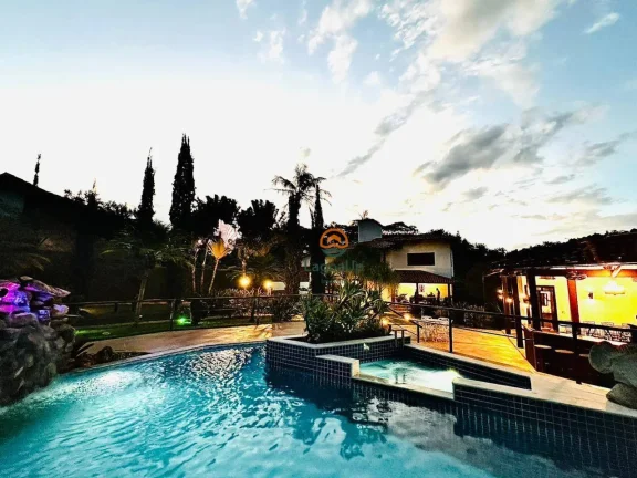 Imagem Casa com 6 dormitórios à venda, 417 m² por R$ 2.890.000,00 - Praia Angélica - Lagoa Santa/MG