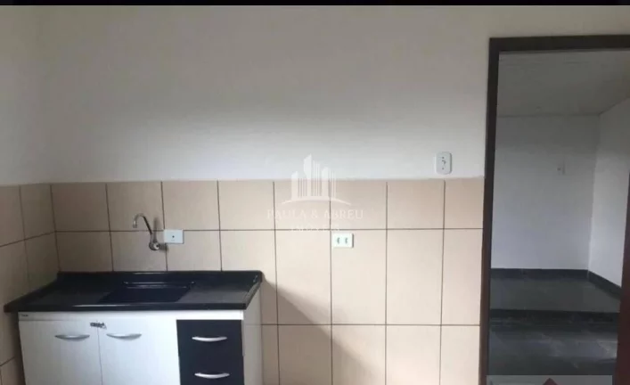 Imagem Casa com 300m², 2 Quartos, 1 Banheiro, 1 Vaga, Financia, no Jardim Itapark, Mauá