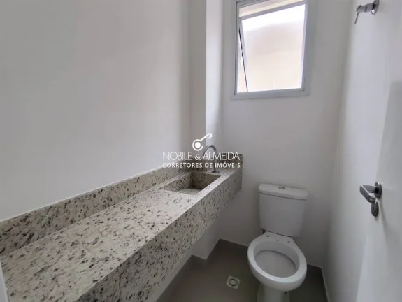 Imagem Sobrado Duplex em Condomínio, Fino Acabamento.