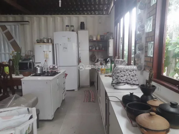 Imagem Linda casa próxima a praia em Genipabu, apenas 750m da beira-mar.