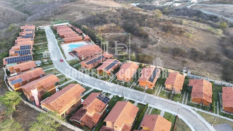 Imagem Casa em Condomínio em Gravatá - Conforto e Lazer!