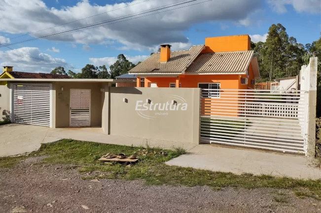 Imagem Ótima casa em Itaara de 2 dormitórios com terreno amplo medindo 1.000 m² de área