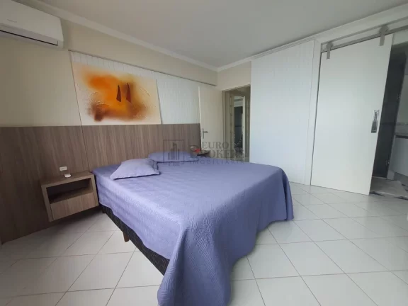 Imagem Apartamento Frente Mar à venda no Centro de Balneário Camboriú/SC