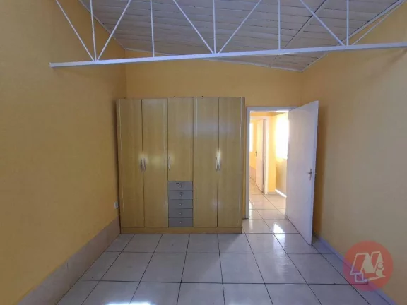 Imagem Casa para alugar, 76 m² por R$ 1.732,00/mês - Medianeira - Porto Alegre/RS