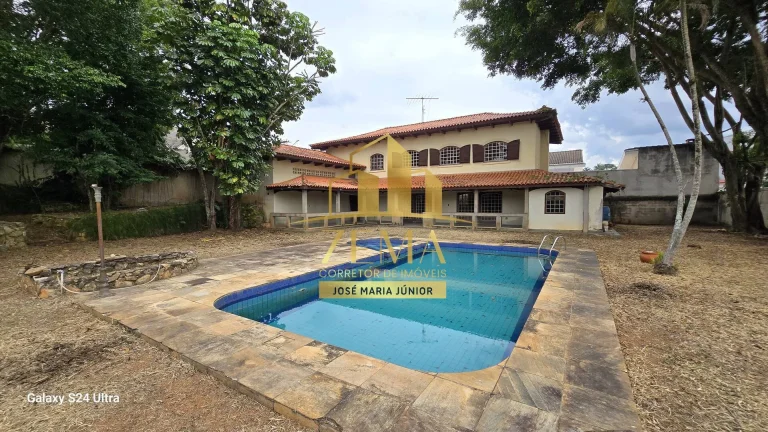 Imagem Casa com 400m2 de constr, terreno 1200m2, Esquina, Piscina, Vila Oliveira