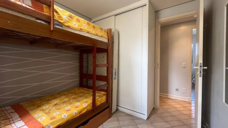 Imagem Apartamento com 4 dormitórios à venda, 155 m por R$ 2.480.000,00 - Riviera