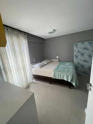 Imagem Apartamento mobiliado com 2 dormitórios sendo 1 suíte e 2 vagas de garagem na Praia Brava - Itajaí