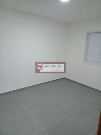 Imagem Alugo casa estilo apartamento de 2 dormitórios, sala, cozinha, banheiro e área de serviço, no Jardim Sao Benedito, na região da estação primavera, São Paulo - 65M² por R$ 1.500 locação. Oportunidade