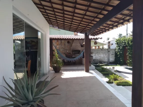 Imagem Casa à venda no Condomínio Portal do Sol - Amplo espaço, 6 quartos e 5 vagas de garagem!