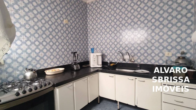Imagem Casa com 2 Suítes, Piscina e Salão Comercial no coração de Itu/SP