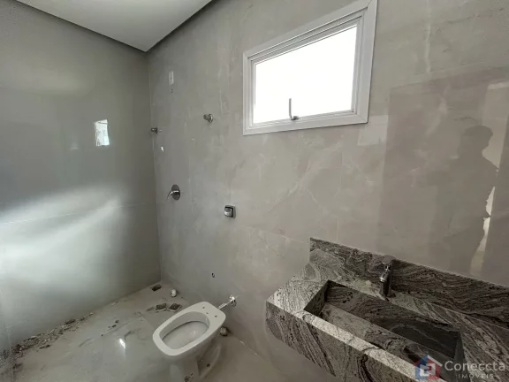 Imagem Cobertura Duplex para Aluguel no Bairro Sobradinho – Patos de Minas | 3 Quartos, Suíte e Área Externa