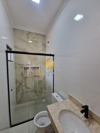 Imagem GH1974

Casa com 3 quartos em Senador Canedo, em terreno com 137,5mÂ² com 98,61mÂ² de Ã¡rea construÃ...