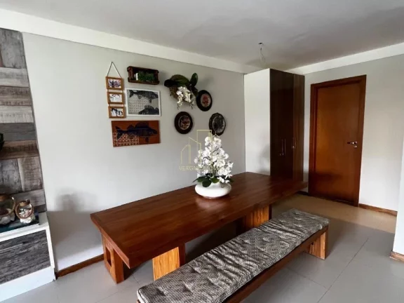 Imagem Village Imbassaí quarto e sala com varanda a 600metros da praia a venda