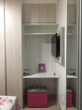 Imagem Imperdível! Casa em condomínio com 2 suítes na Cidade Mãe do Céu, São Paulo-SP, 73m² e 2 vagas de garagem.