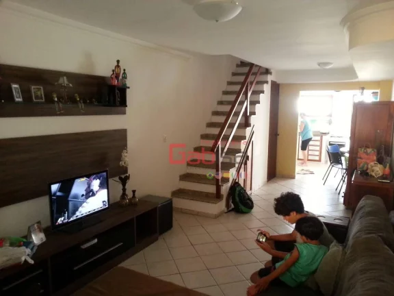 Imagem Casa com 2 dormitórios à venda, 70 m² por R$ 450.000,00 - Ogiva - Cabo Frio/RJ
