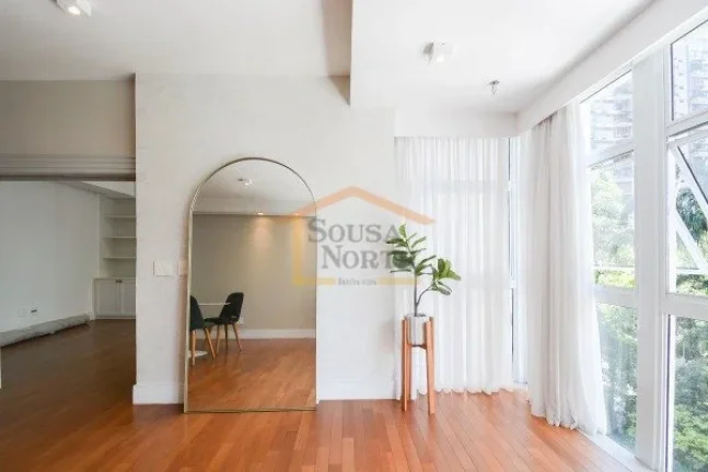 Imagem Apartamento com 141 m², com 3 dormitórios, sendo 1 suite, 2 banheiros, Imóvel amplo, bem iluminad...