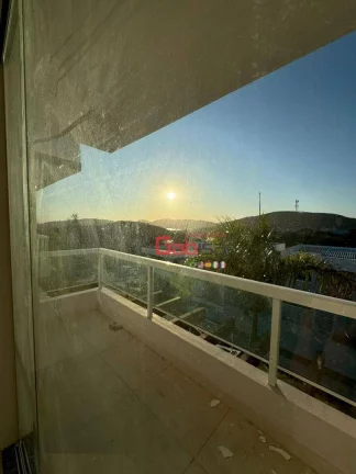 Imagem Casa com 3 dormitórios à venda, 90 m² por R$ 460.000,00 - Peró - Cabo Frio/RJ