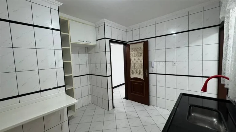 Imagem APARTAMENTO COM 81.22 m² - FORTE - PRAIA GRANDE SP