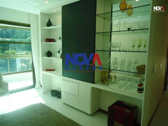 Imagem FOTOS DO APARTAMENTO DECORADO. Localizado em área privilegiada na Praia da Costa, cercado por ruas ...