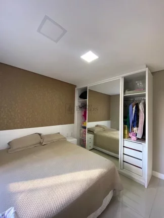Imagem Apartamento com 3 suítes à venda no Centro de Balneário Camboriú/SC