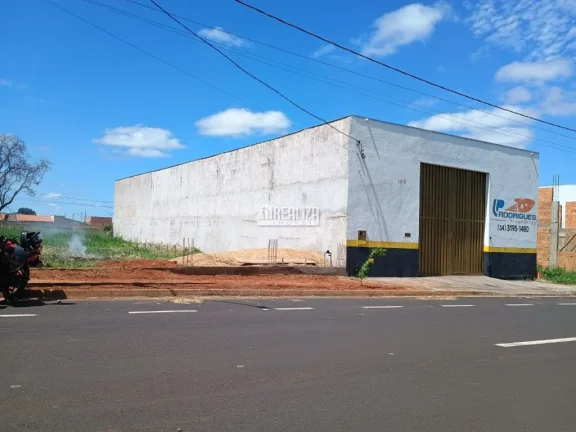 Imagem Galpão a venda no Parque das Laranjeiras, Uberaba-MG
