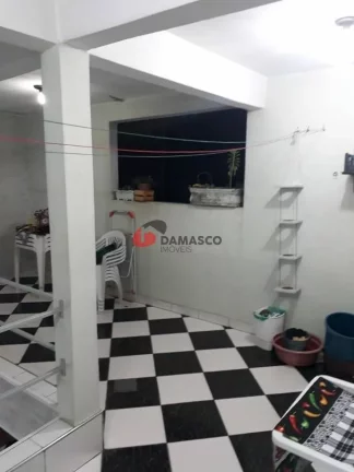 Imagem Sobrado à venda 3 Quartos, 2 Vagas, 215M², Jardim Guairaca, São Paulo - SP