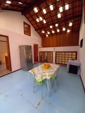 Imagem LINDA CASA A VENDA NO BAIRRO: VALE DOS PINHEIROS - NOVA FRIBURGO.