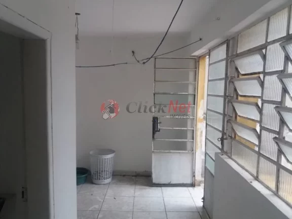 Imagem Sobrado para Venda no bairro Jardim Stella , Santo André com ampla área de quintal ( Comporta prédio de pequeno porte)