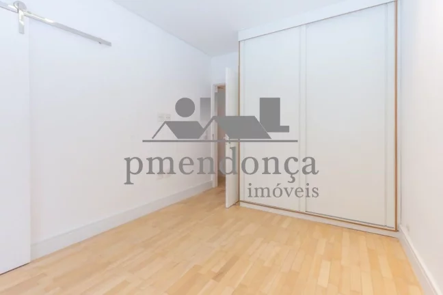 Imagem Higienópolis, apartamento reformado com 3 suítes e 1 vaga, 130m²