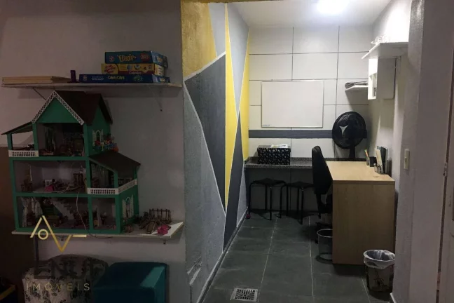 Imagem Sobrado com 4 dormitórios à venda, 260 m² por R$ 790.000,00 - Jardim Guairaca - São Paulo/SP