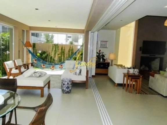 Imagem Casa condomínio Beira mar de alto padrão 04 amplas suítes
