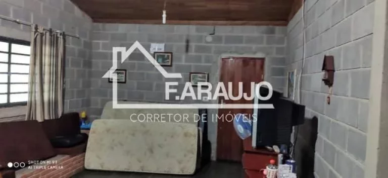 Imagem Chácara para Venda em Araçoiaba da Serra / SP