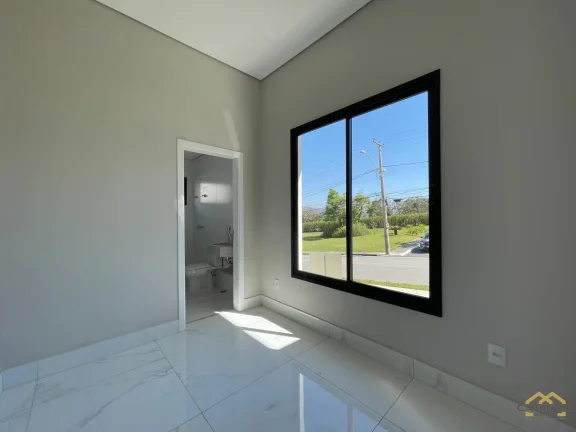 Imagem Casa com 4 suítes e Piscina à venda no Portal do Paraíso 2 - Jundiaí-SP