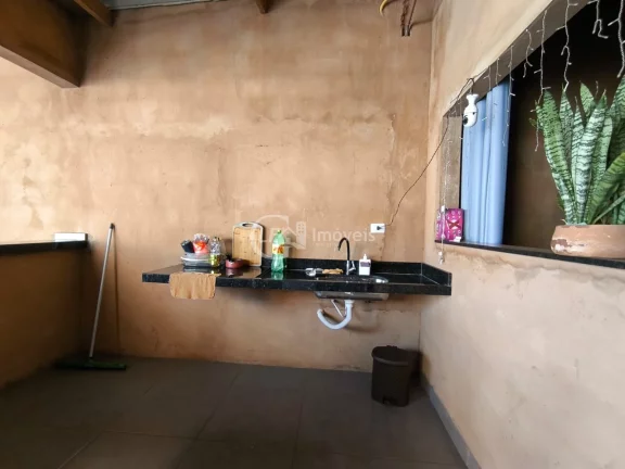 Imagem Casa para venda em Campo Grande-MS: 1 suite, 3 banheiros, 2 vagas, 119,88 m² na Vila Nasser!