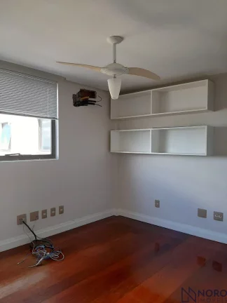 Imagem Cobertura Exclusiva com Piscina e 366m² – Sofisticação e Conforto em Alto Padrão