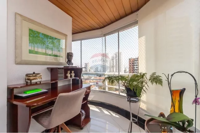 Imagem Apartamento de 82m² | 3 Dormitórios (1 Suíte) | 2 Vagas Fixas | Condomínio com Piscina, Sauna, Horta e Gerador
