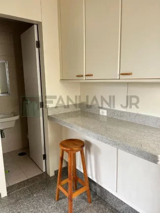 Imagem Apartamento para Locação em São Paulo-SP, Campo Belo: 4 Quartos, 2 Suítes, 3 Banheiros, 3 Vagas de Garagem, 266m².
