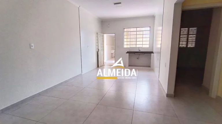 Imagem Casa com 3 dormitórios para alugar, 155 m² por R$ 2.674,00/mês - Centro - Rio Claro/SP