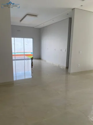 Imagem Imperdível Sobrado à Venda em Toledo-PR, Jardim La Sale II: 3 quartos, 3 suítes, 4 banheiros, 2 vagas, 200m²!