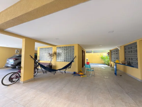 Imagem Sobrado Triplex de 155m² no Saco da Ribeira!!