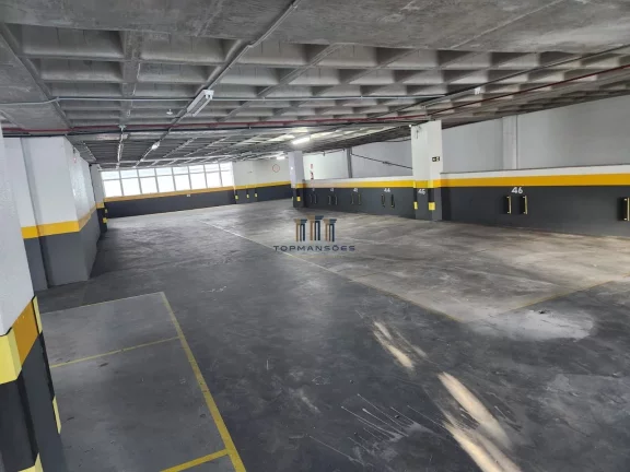 Imagem Prédio Comercial com 8 Andares, 56 vagas no Bairro de Lourdes/ Belo Horizonte