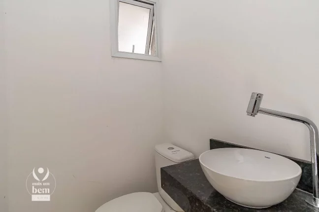 Imagem Sobrado com 168 m² , 3 quartos (1 suite) , churrasqueira à venda, por R$ 795.000 - Campo Comprido - Curitiba/PR