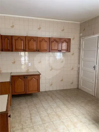 Imagem Sobrado à venda com 3 quartos em Jardim Guedala, São Paulo - SP