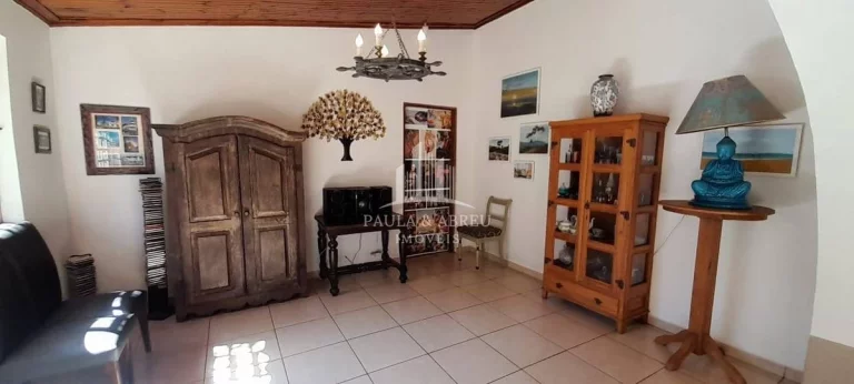 Imagem Chácara de Alto Padrão, 2.400M², 5 Dormitórios com 3 Suítes, em Socorro-SP