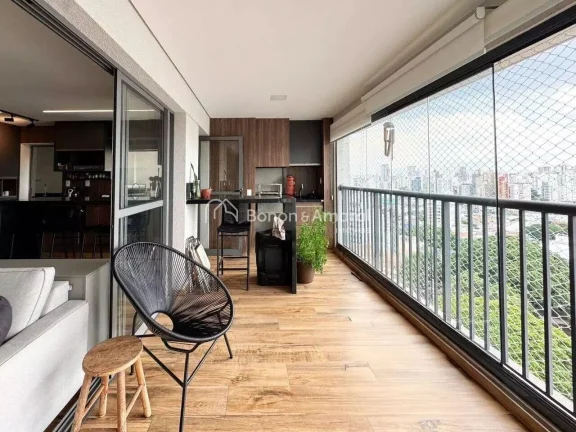 Imagem Lindo apartamento em andar alto, com vista privilegiada para o Cambuí e sol da manhã. Empreendimen...