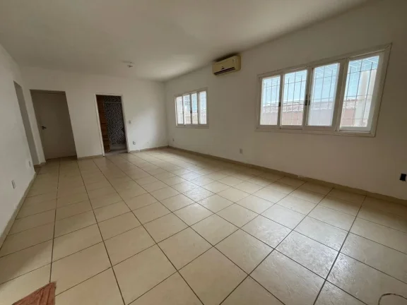 Imagem Casa para Venda em Itanhaém, Cibratel II, 4 dormitórios, 1 suíte, 2 banheiros, 2 vagas