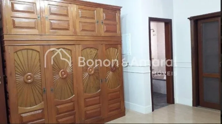 Imagem Belíssima casa à venda Jardim Paiquerê - Valinhos.
Bem espaçosa, com sala para 2 ambientes e pé...