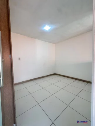 Imagem VENDO CASA DE 4/4 EM CONDOMINIO TERRA NOVA II - SIM